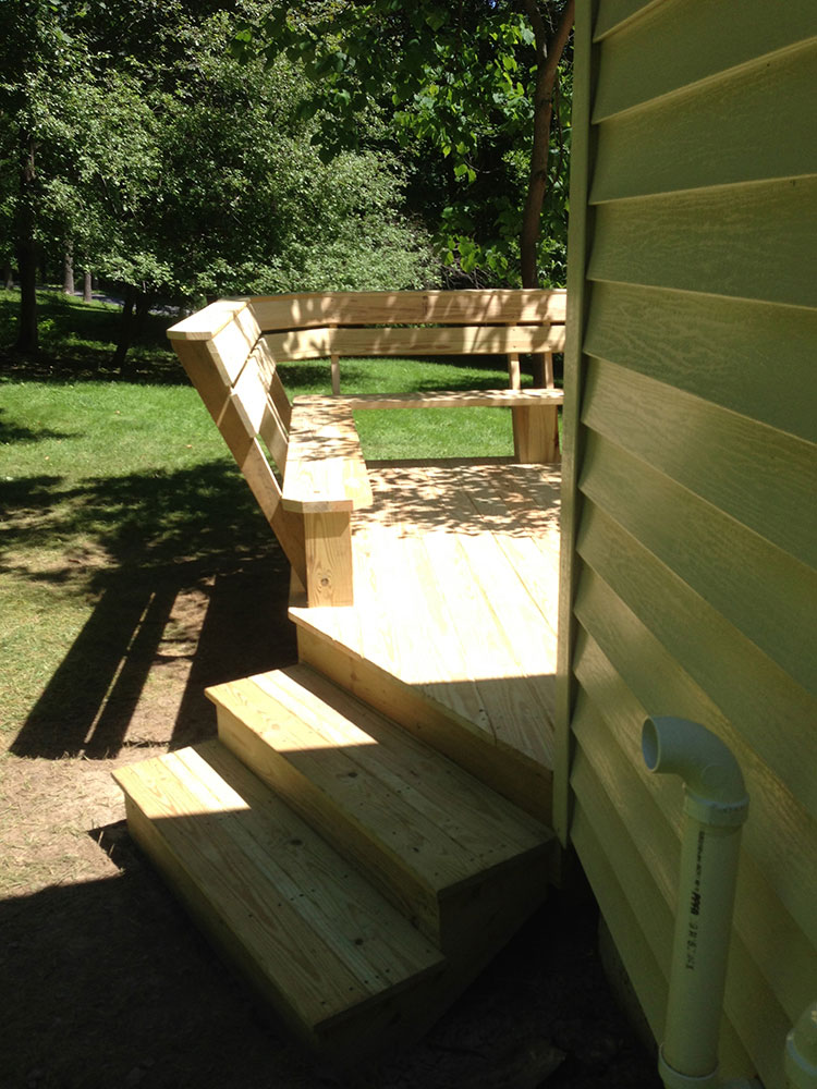 exterior_reed_deck001