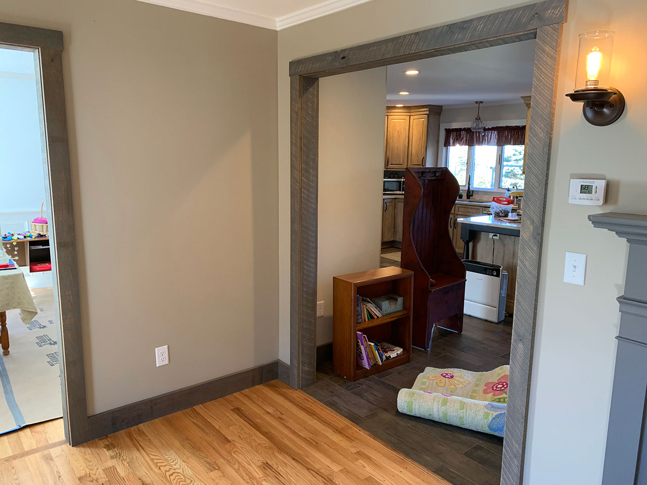 otherdeer_dining_006