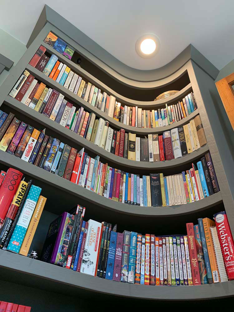 otherfalls_living_002